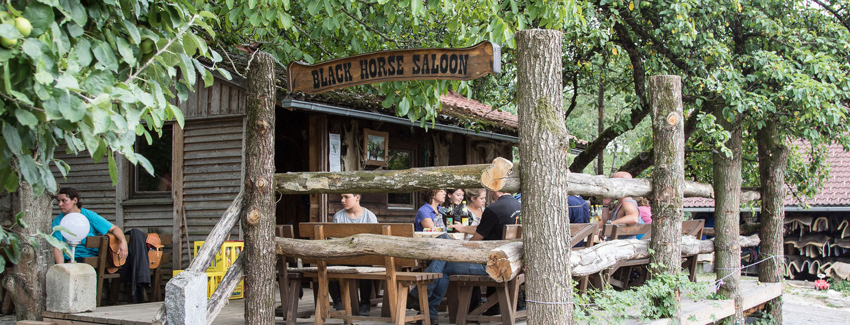 Black Horse Saloon im Reiterhof Habereder