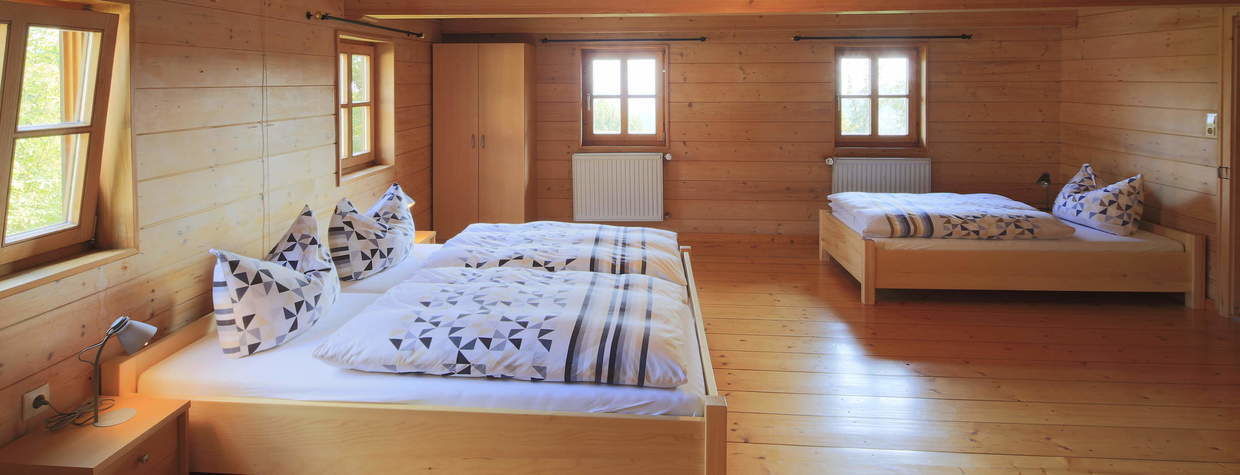 Schlafzimmer einer Ferienwohnung