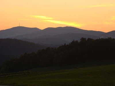 Sonnenaufgang Reiterhof Habereder Sonenwaldregion